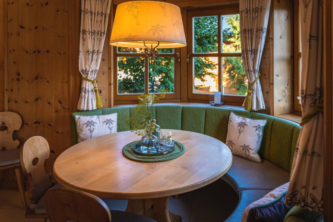 Chalet Crown Of The Alps By We Rent 젤암제 외부 사진